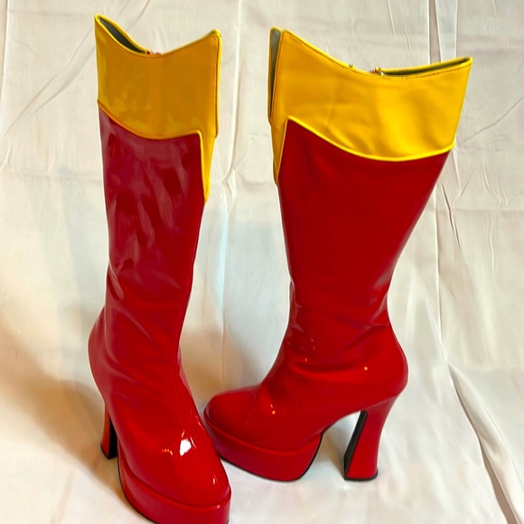 Ellie Cosmic Wonder Woman Boots Sz 6 - Picture 1 of 5